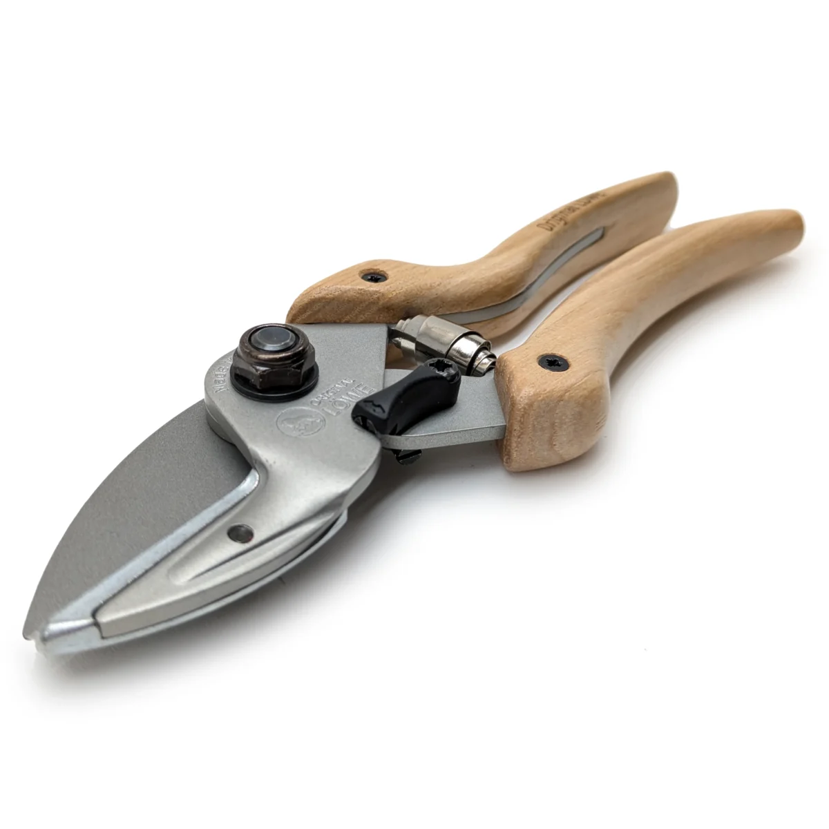 Tijeras de jardinería Mango de madera Nogal curvado hacia dentro
