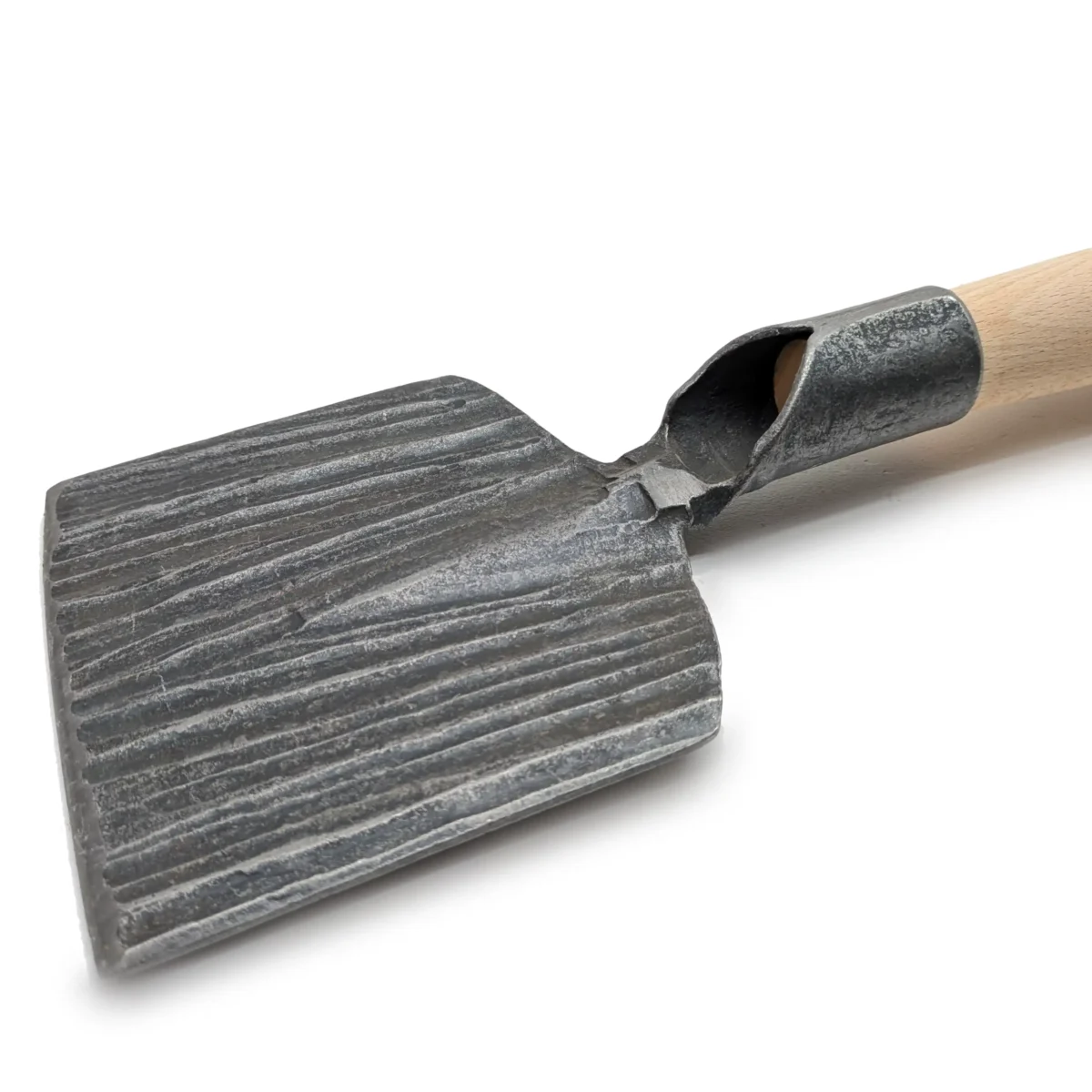 Pistilo de hielo forjado con mango de fresno